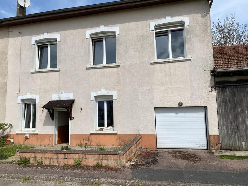 Maison - 95 m² - 5 pièces
