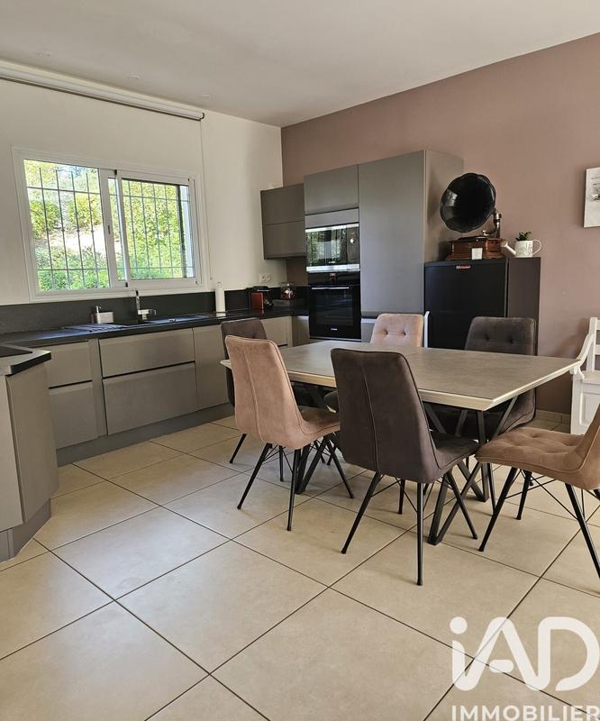 Maison de ville - 112 m² - 5 pièces