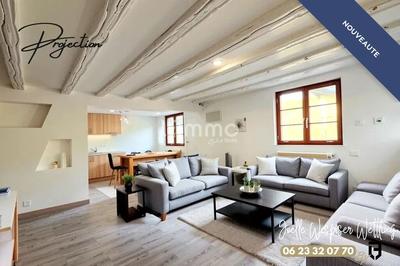 Propriété - 200 m² - 7 pièces