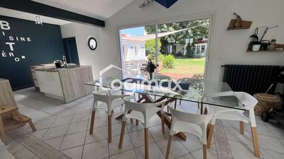 Maison - 130 m² - 4 pièces