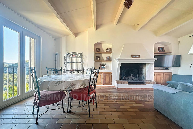 Maison - 84 m² - 4 pièces