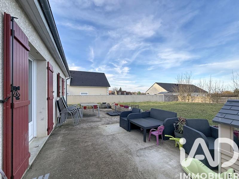 Maison - 93 m² - 5 pièces