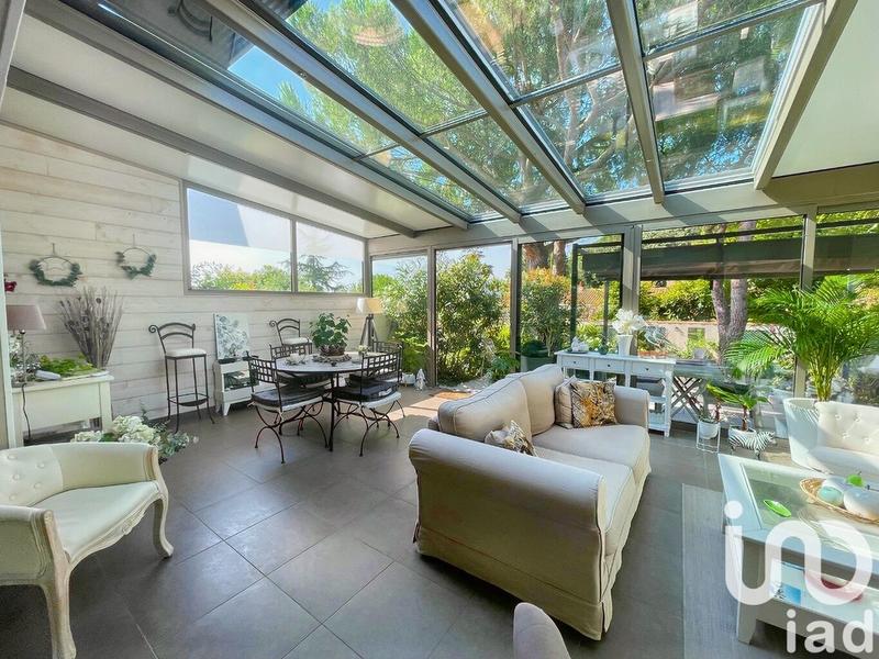 Maison - 197 m² - 6 pièces