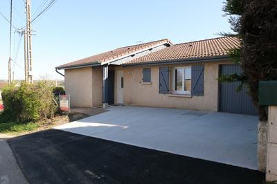 Maison - 80 m² - 4 pièces