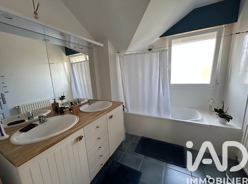 Maison - 175 m² - 7 pièces