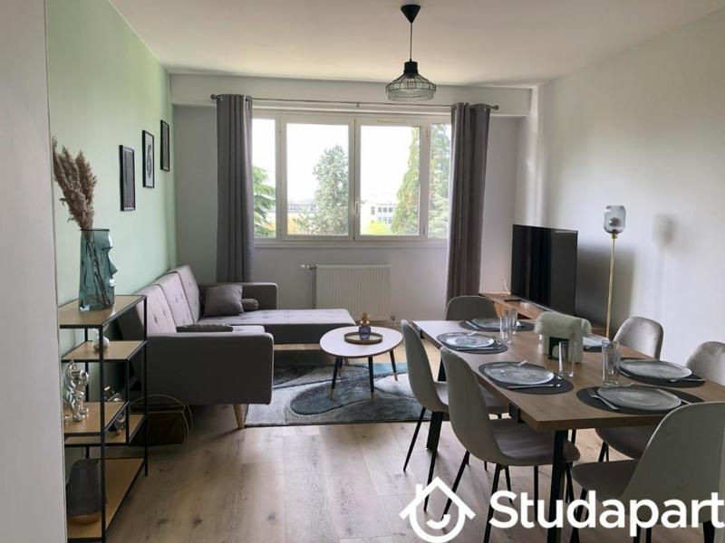 Chambre - 12 m² - 1 pièce