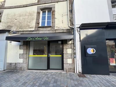 Maison - 120 m² - 2 pièces