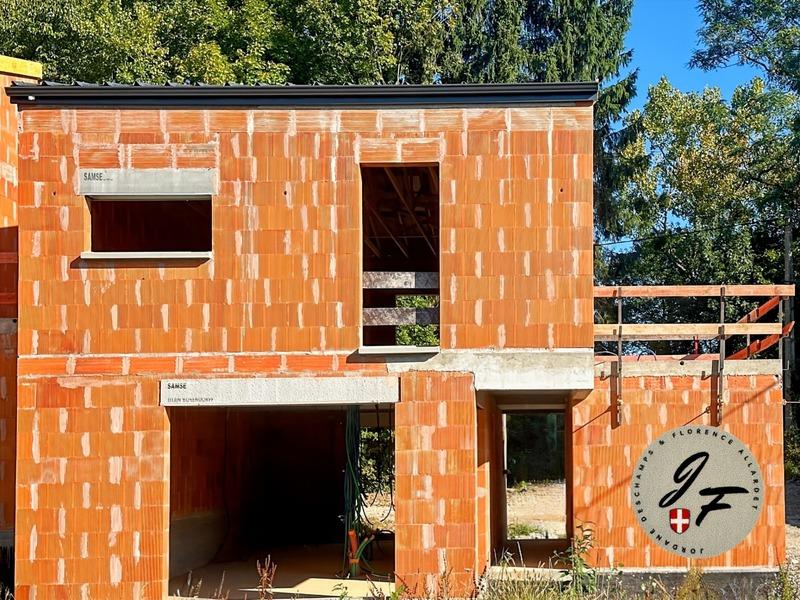 Maison - 94 m² - 4 pièces