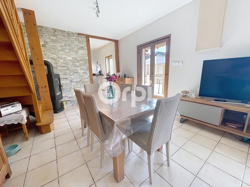 Maison - 103 m² - 5 pièces