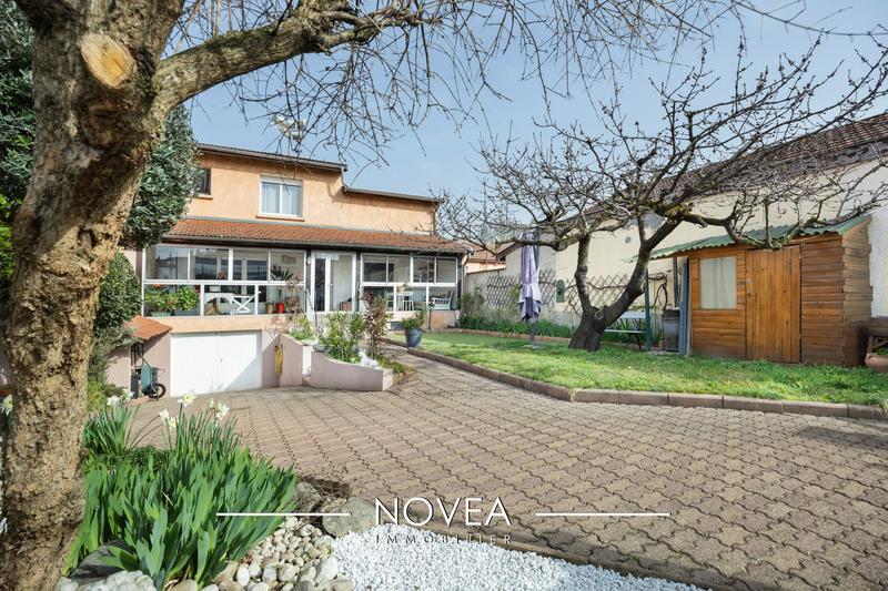 Maison - 297 m² - 6 pièces