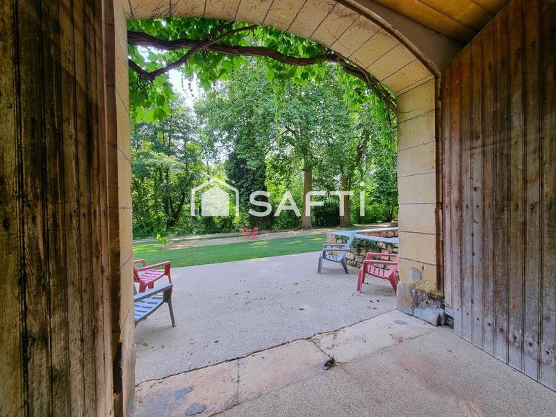 Maison de maîtres - 574 m² - 22 pièces