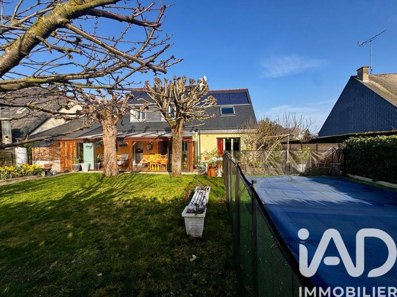 Maison - 137 m² - 7 pièces