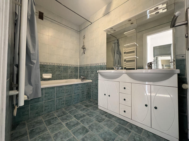 Appartement - 120 m² - 5 pièces