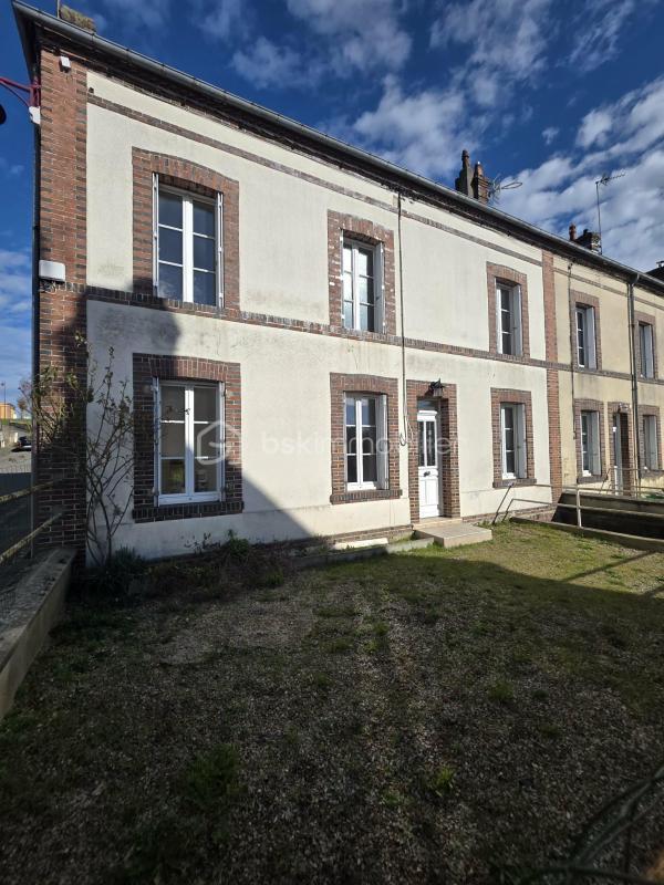 Maison de bourg - 89 m² - 4 pièces
