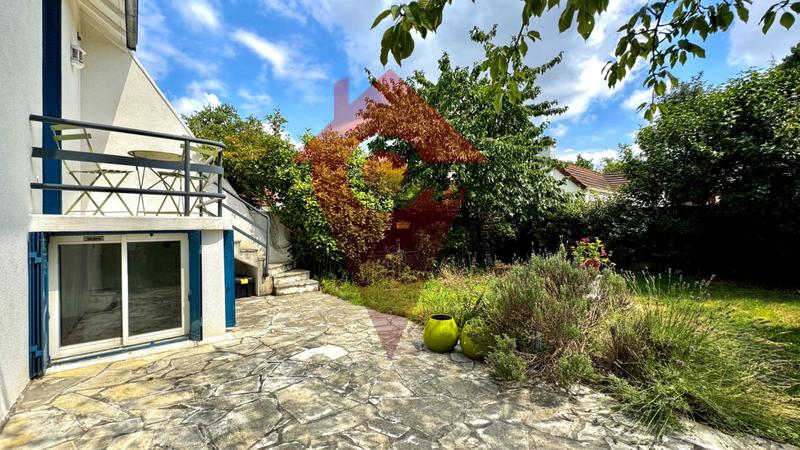 Maison - 115 m² - 4 pièces