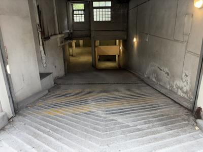 Parking / Garage - 12 m²