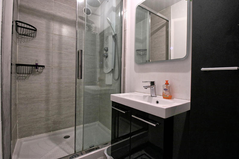 Appartement - 105 m² - 5 pièces