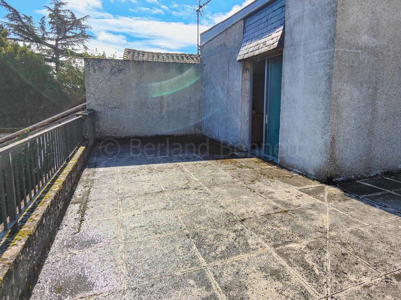 Maison - 202 m² - 8 pièces