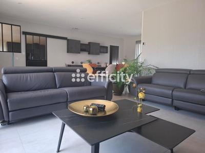 Maison - 135 m² - 5 pièces