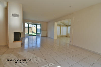 Maison - 115 m² - 6 pièces