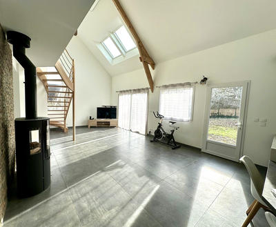 Maison - 170 m² - 6 pièces