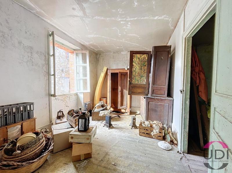 Maison - 315 m² - 2 pièces