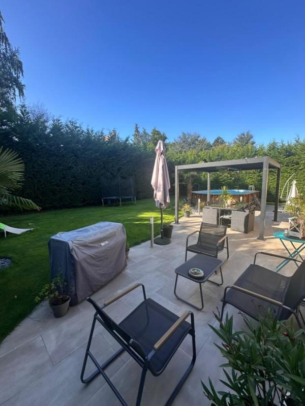 Maison - 191 m² - 7 pièces