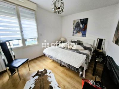 Duplex - 103 m² - 6 pièces