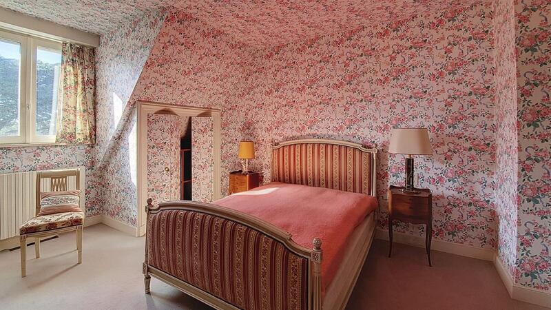 Propriété - 500 m² - 12 pièces