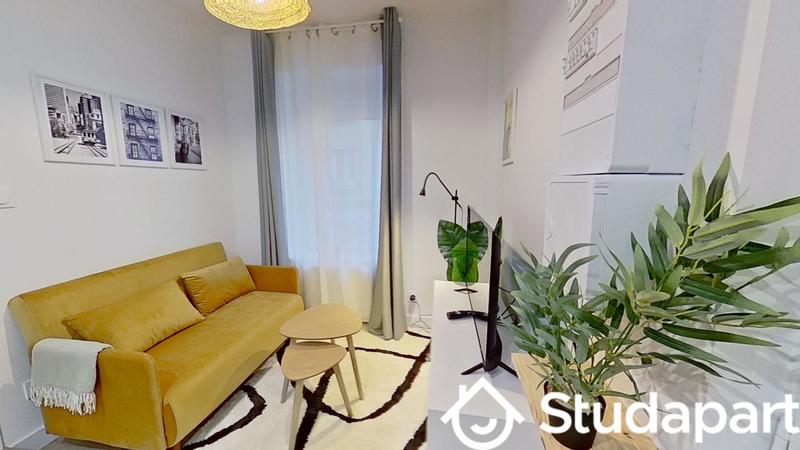 Chambre - 11 m² - 1 pièce