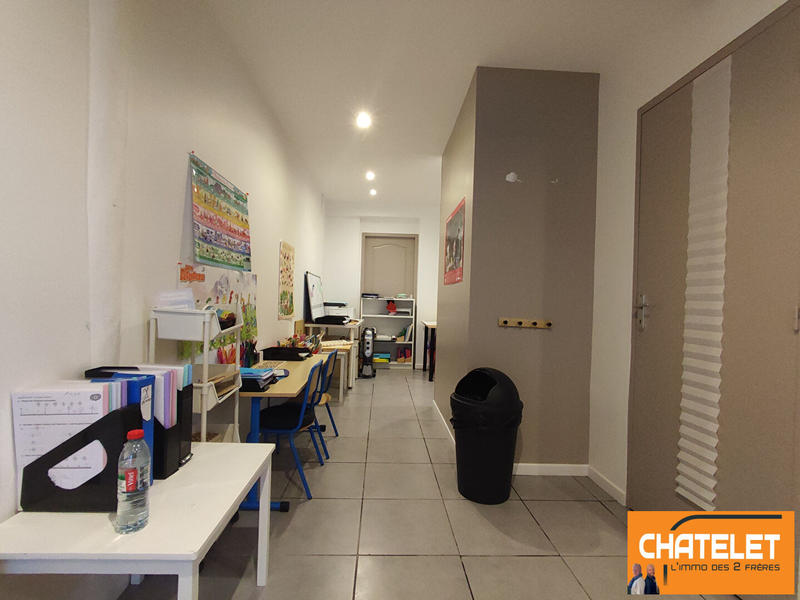 Local commercial - 28 m²