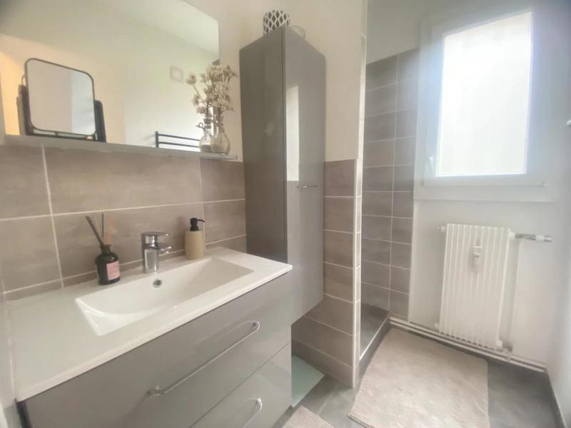 Appartement - 62 m² - 2 pièces