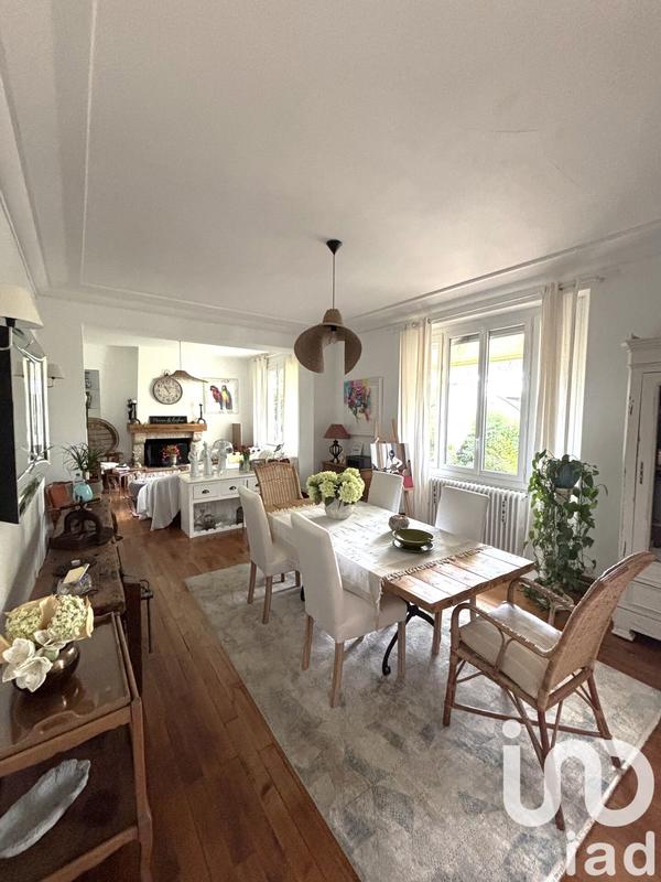 Maison - 191 m² - 9 pièces