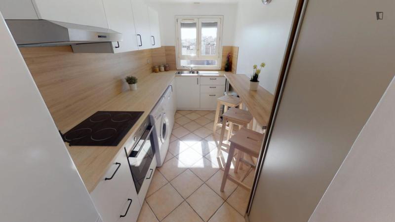 Chambre - 12 m² - 3 pièces