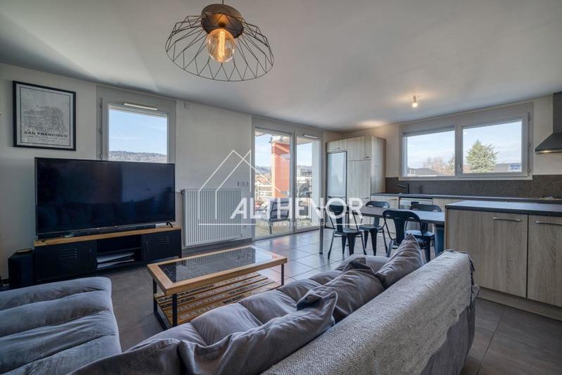 Appartement - 66 m² - 3 pièces