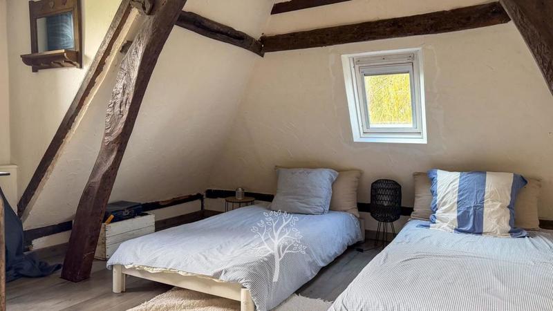 Maison - 110 m² - 4 pièces