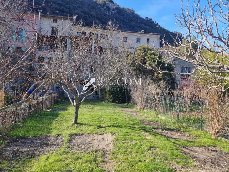 Maison de village - 168 m² - 8 pièces