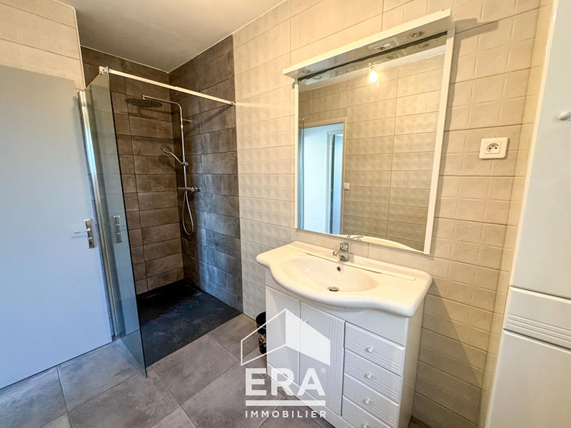 Maison - 92 m² - 3 pièces