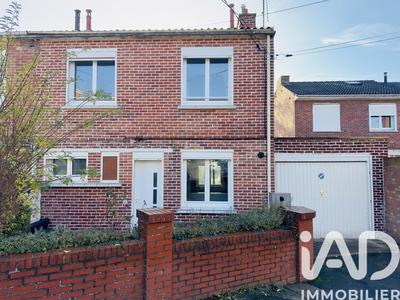 Maison - 76 m² - 5 pièces