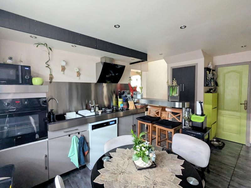 Maison - 100 m² - 5 pièces