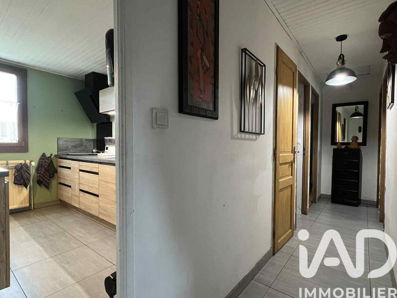 Maison - 99 m² - 4 pièces