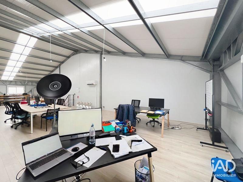 Local commercial - 255 m²