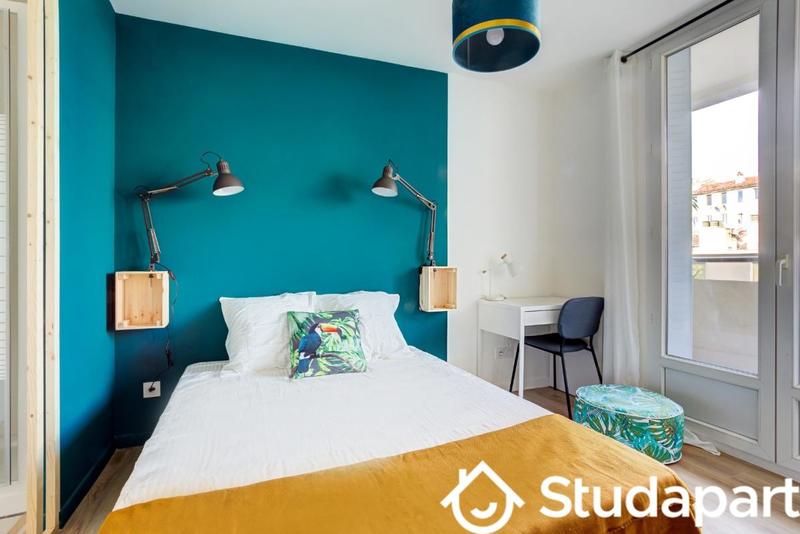 Chambre - 10 m² - 1 pièce