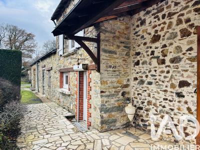 Maison - 110 m² - 6 pièces