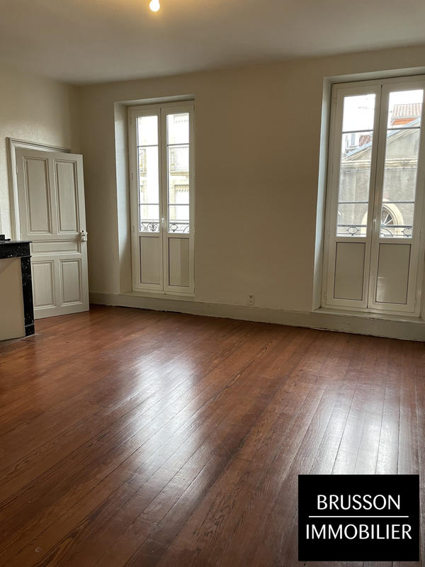 Appartement - 108 m² - 4 pièces