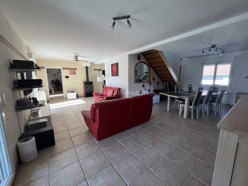 Maison - 179 m² - 6 pièces