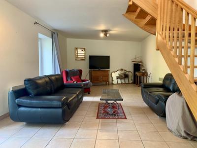 Maison - 106 m² - 6 pièces