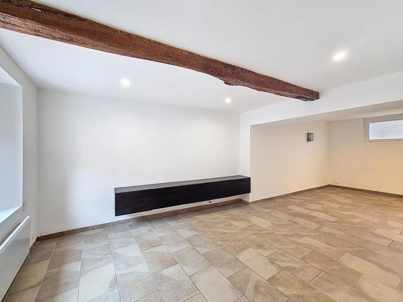 Appartement - 60 m² - 2 pièces