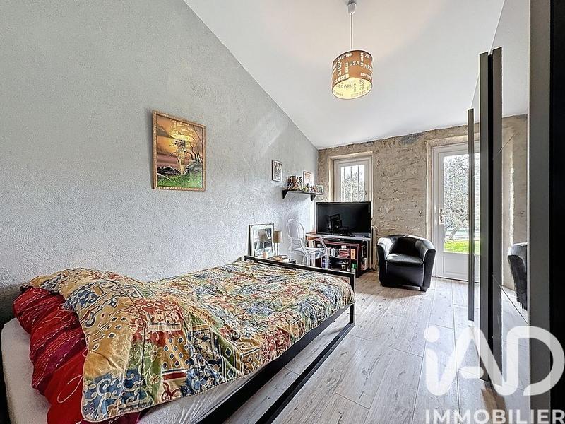 Maison - 284 m² - 10 pièces