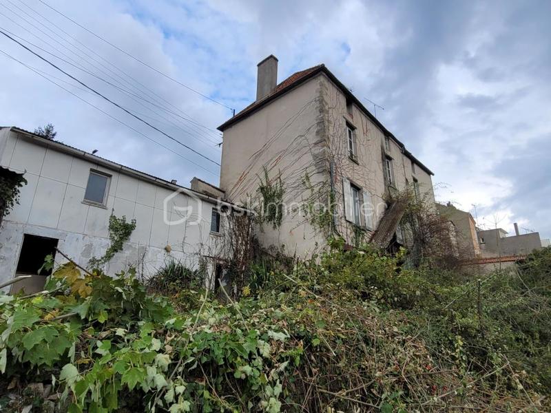 Maison ancienne - 150 m² - 8 pièces